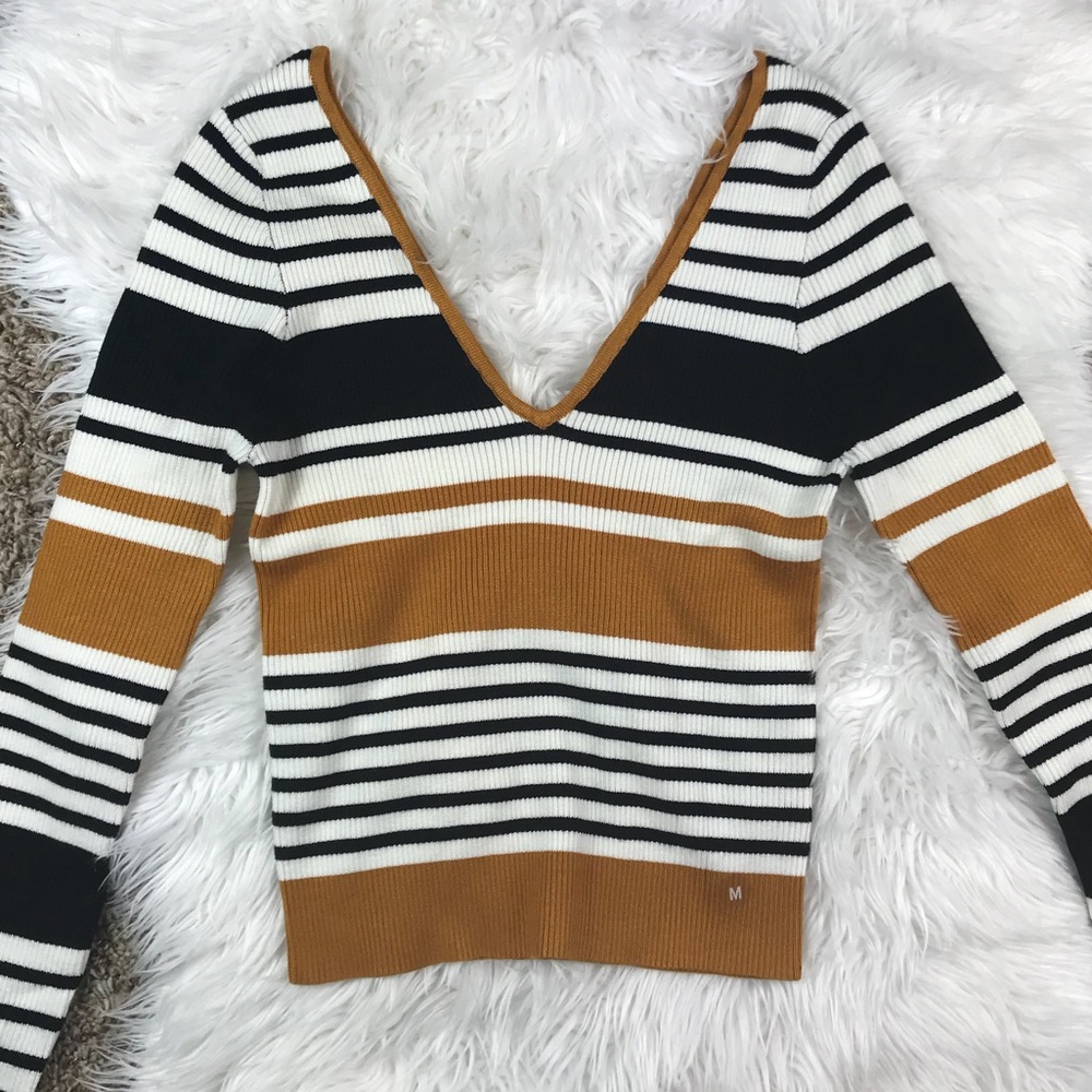 Kendall & Kylie sweater